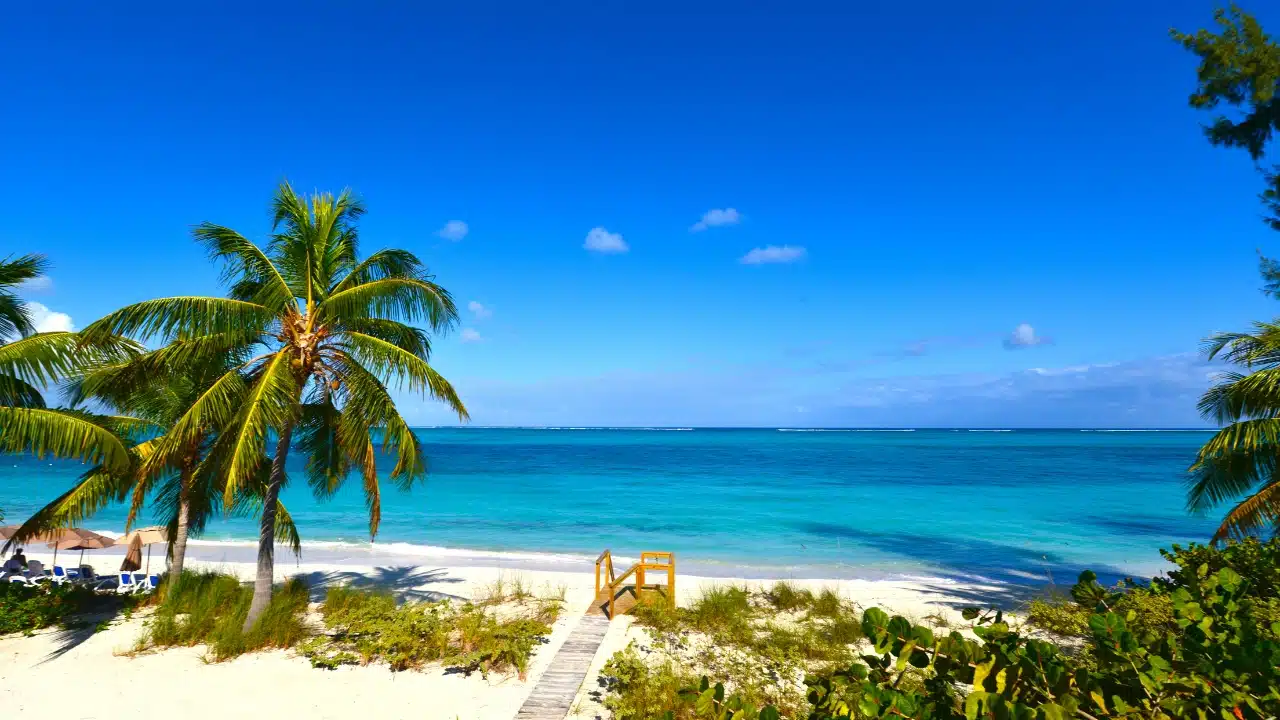Why-Visit-Providenciales